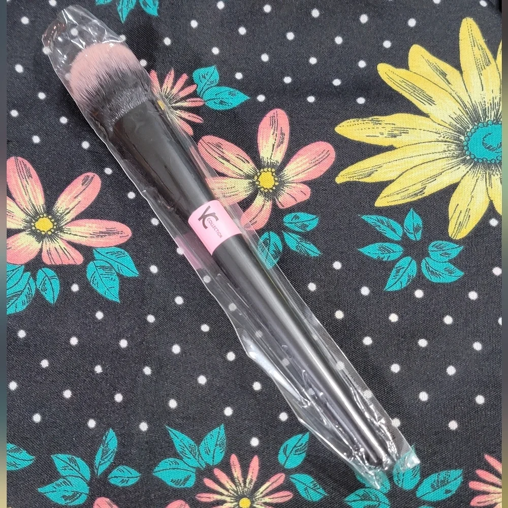 YC Collection Cheek Blush Brush